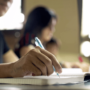 Vale a pena fazer curso para exame de proficiência?