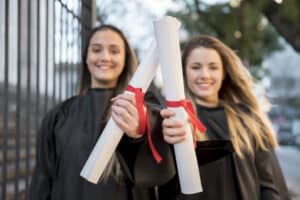 MBA ou Pós-graduação? Saiba as diferenças e faça a escolha certa para o seu momento profissional
